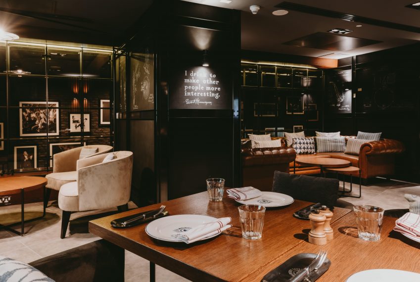 Mulberry Tavern | Gastropub at The Pearl